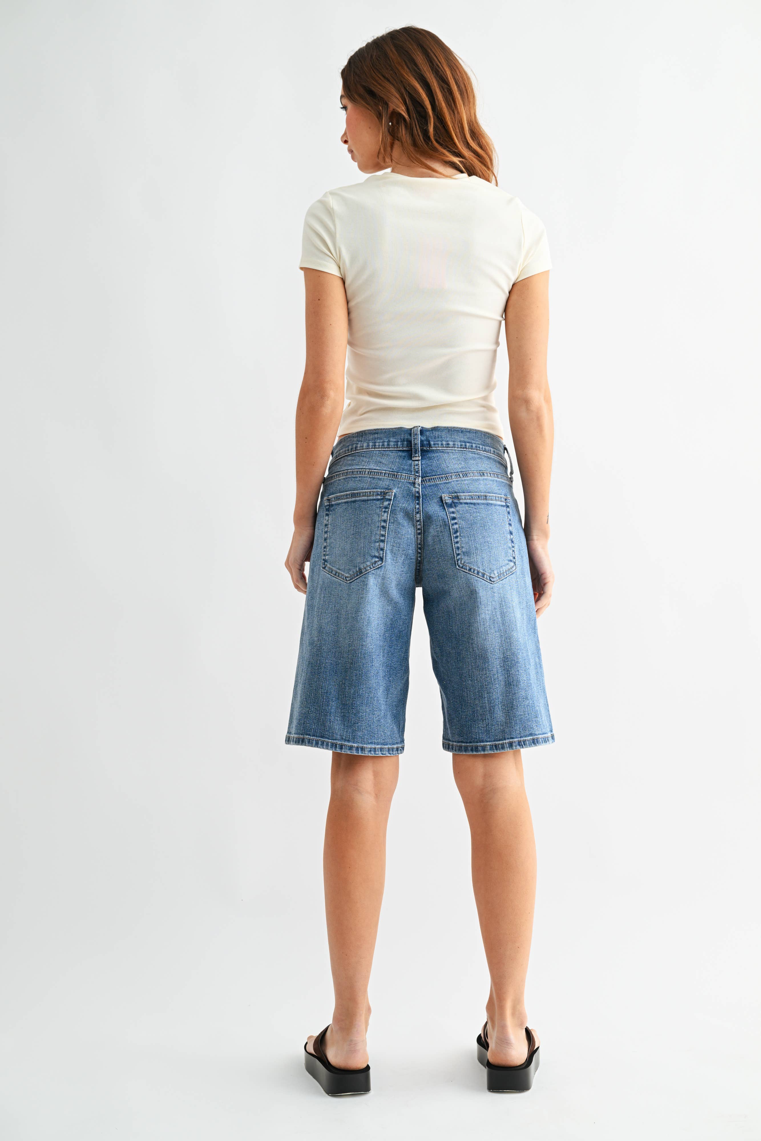 LOW RISE CLASSIC JORT