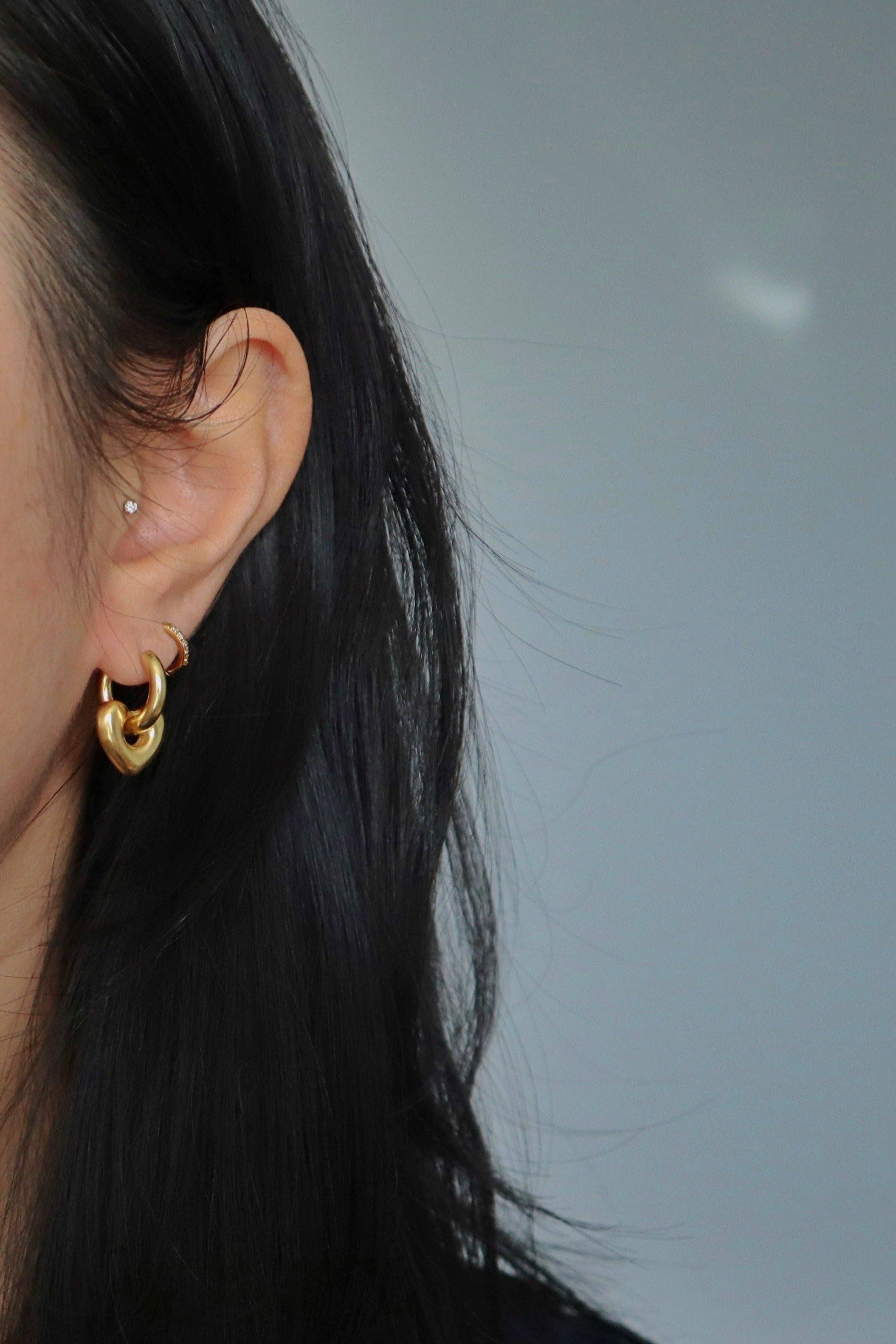 JESSA JEWELRY - PUFFY HEART HOOP EARRING