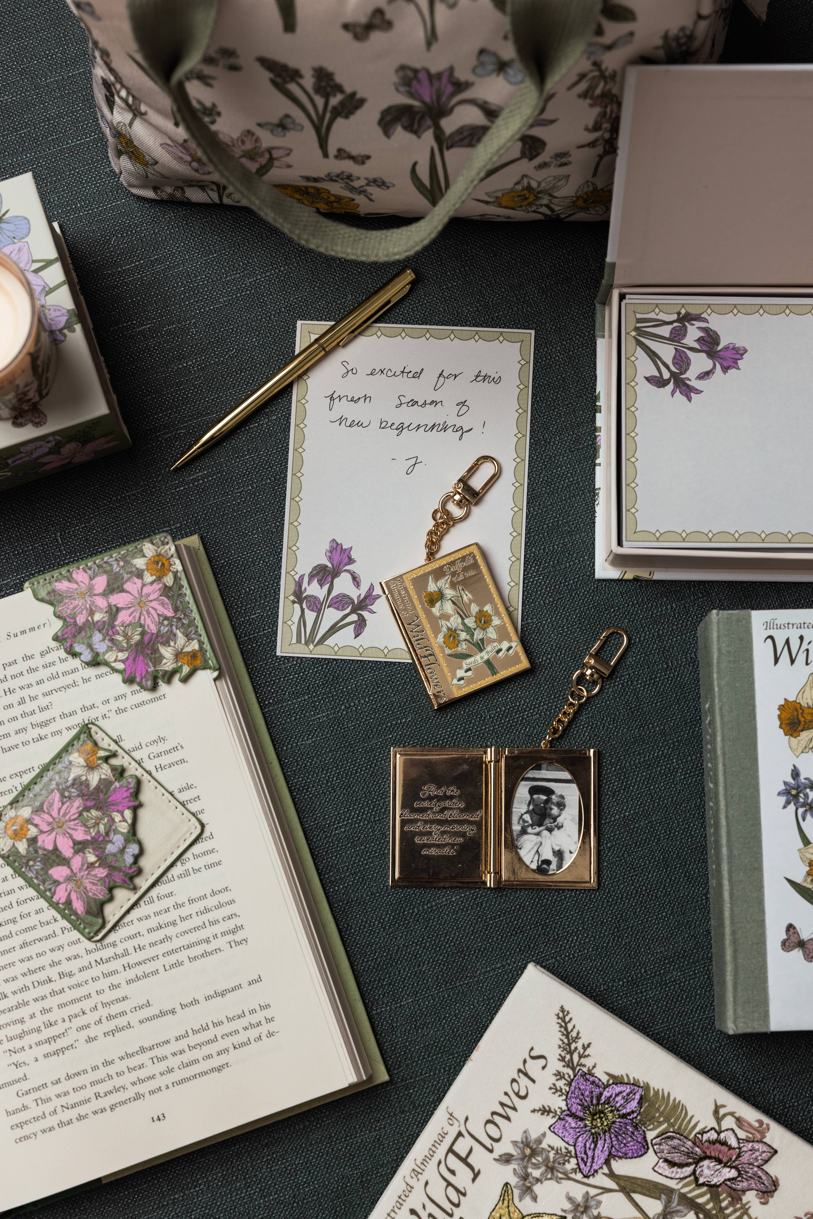 WILDFLOWER LOCKET