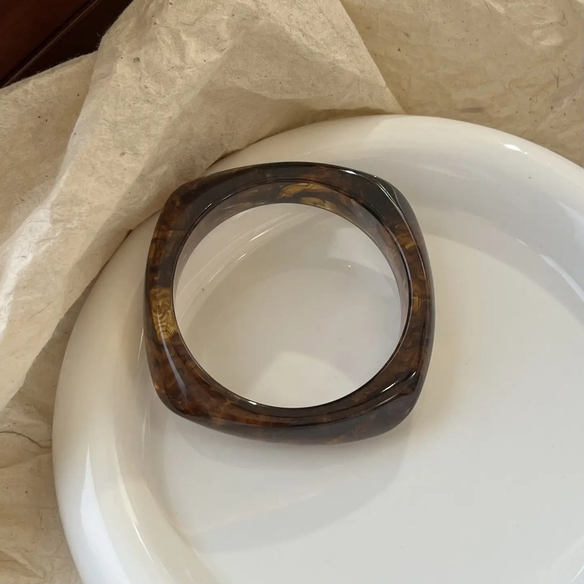 SEASHORE ACRYLIC BANGLE