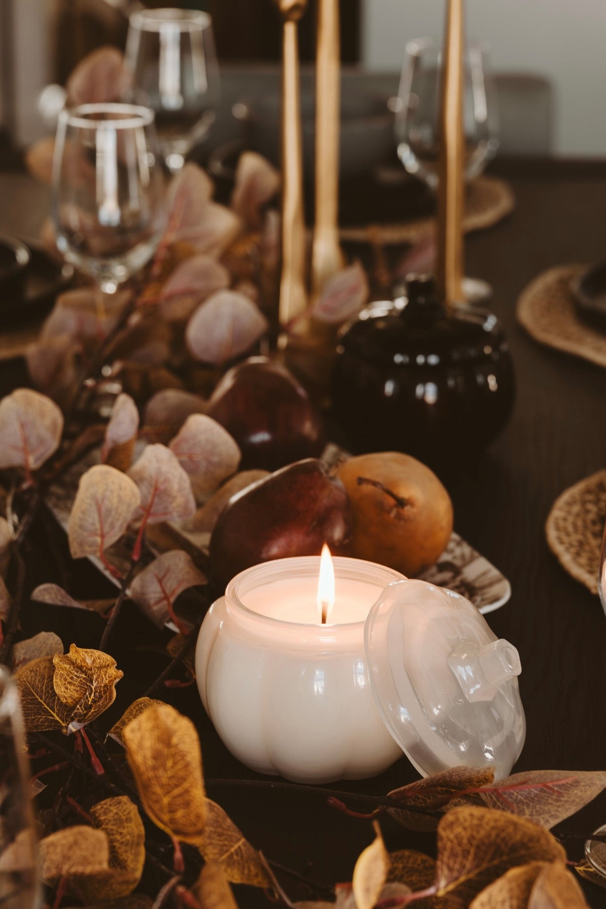 WARM AND COZY CANDLE