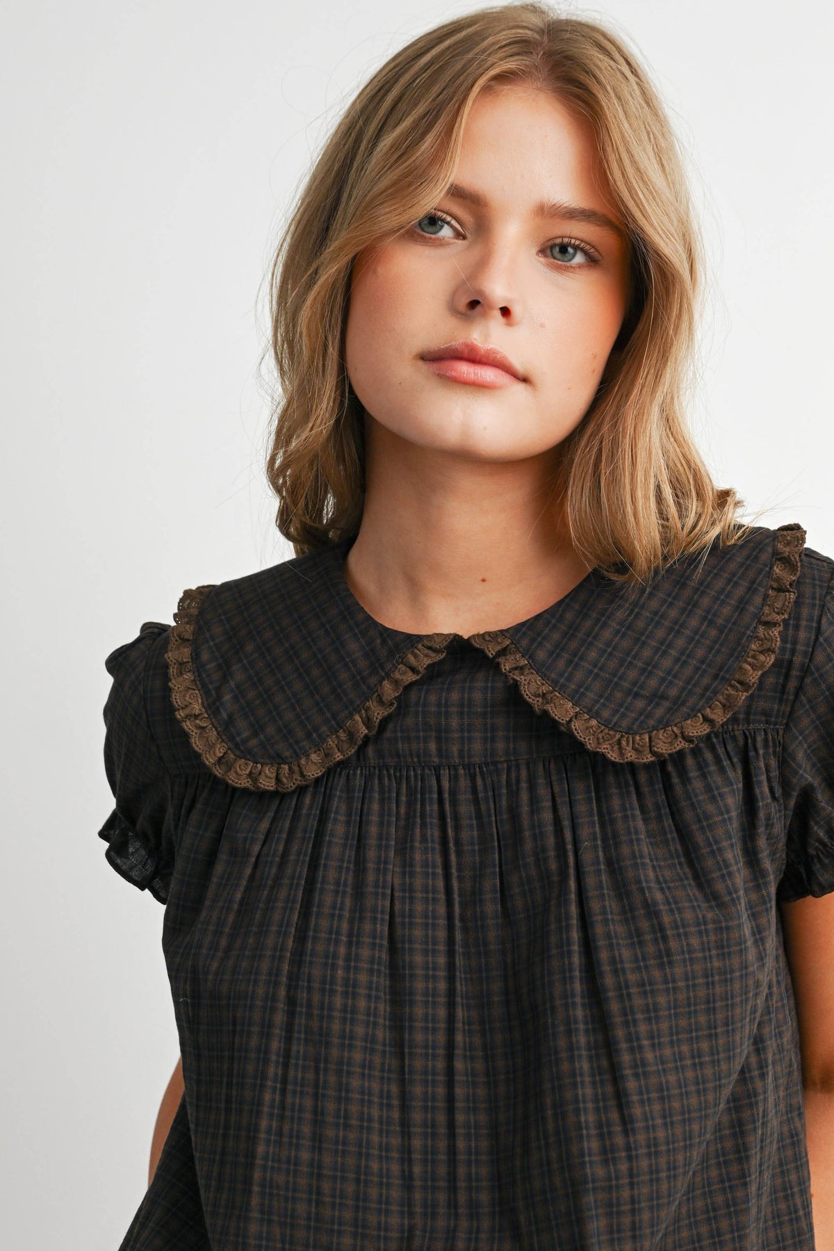 BRAMBLE COLLAR BLOUSE
