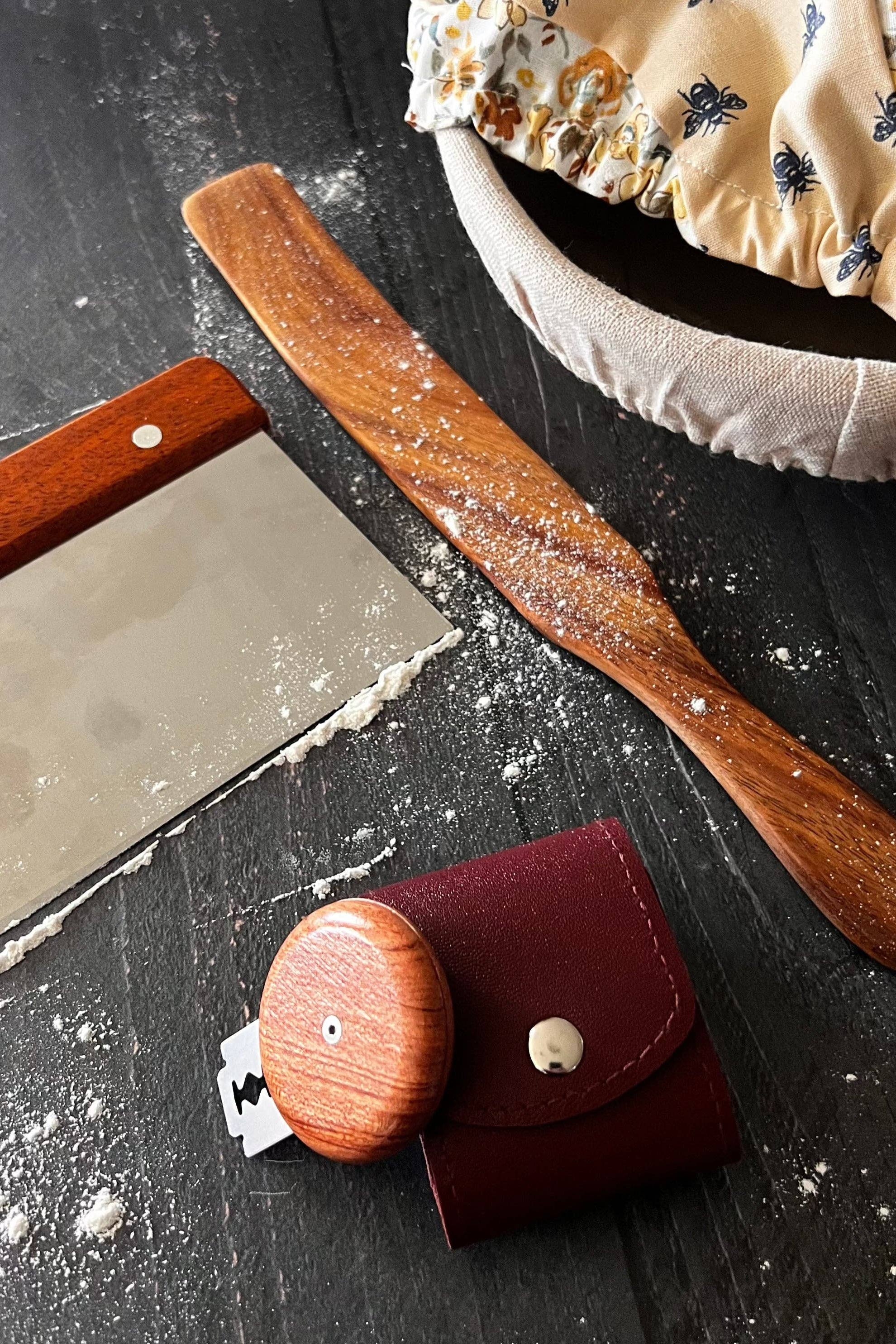 THE FRENCH BREAD LAME