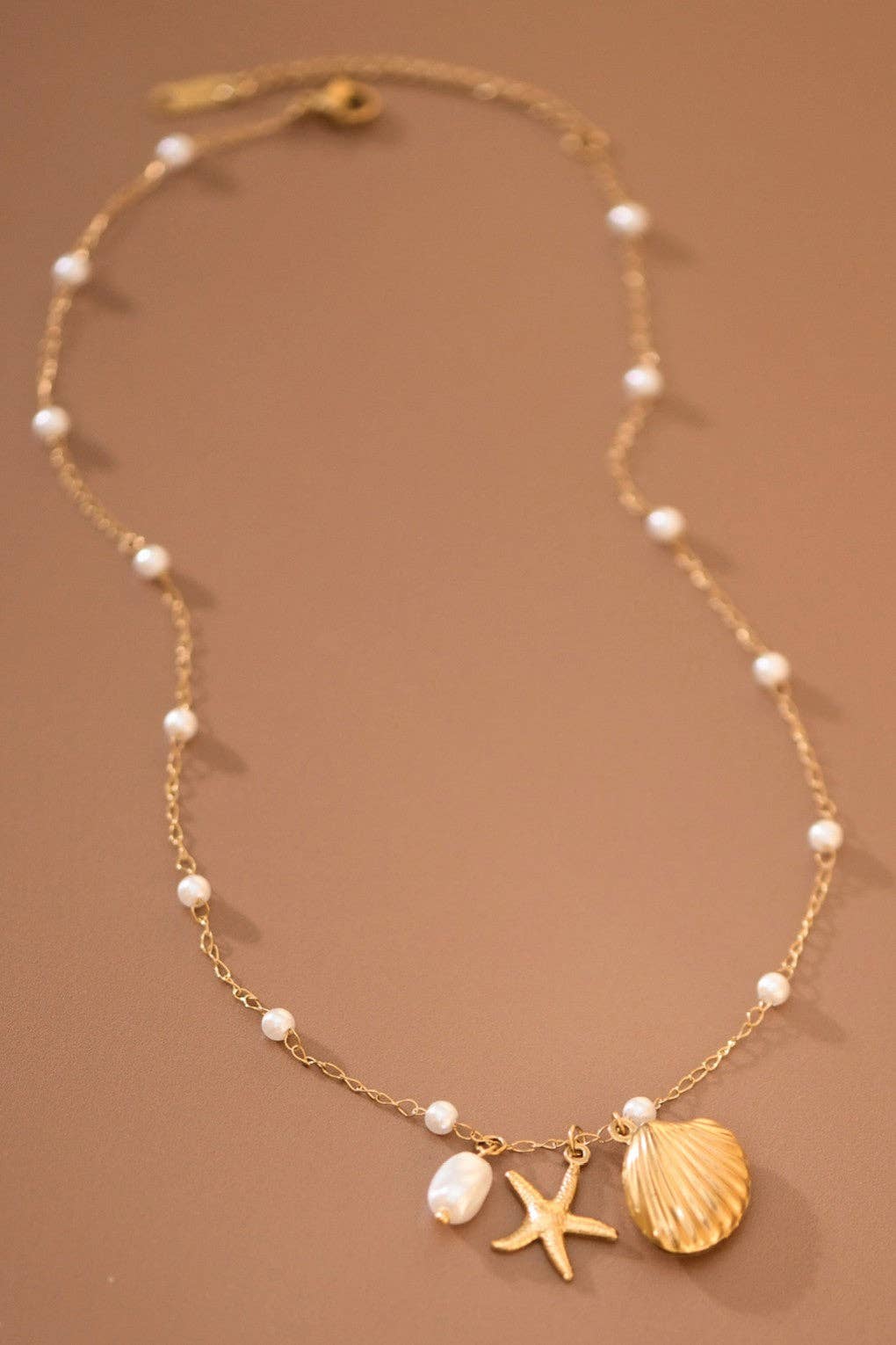 BY THE SEASHORE NECKLACE