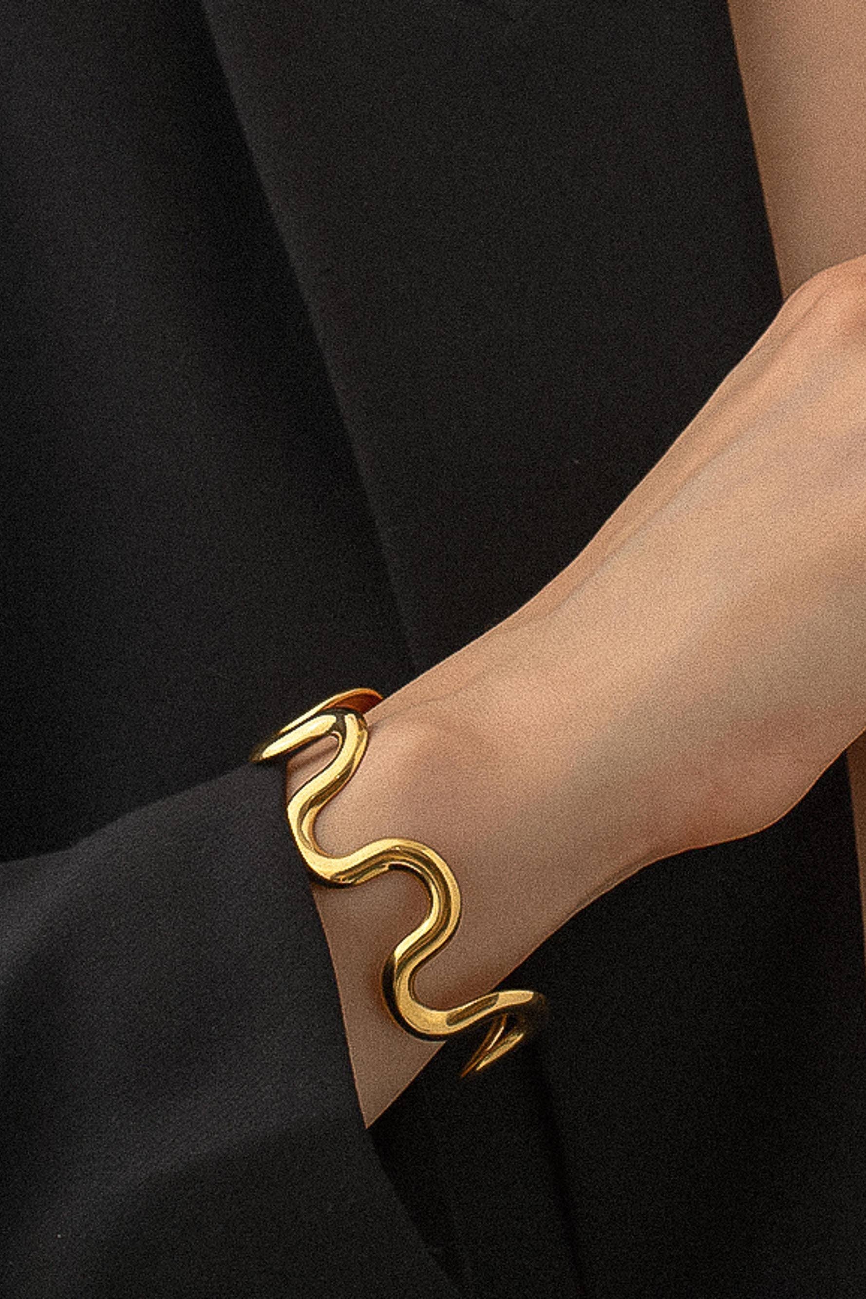 FELIX WAVY CUFF