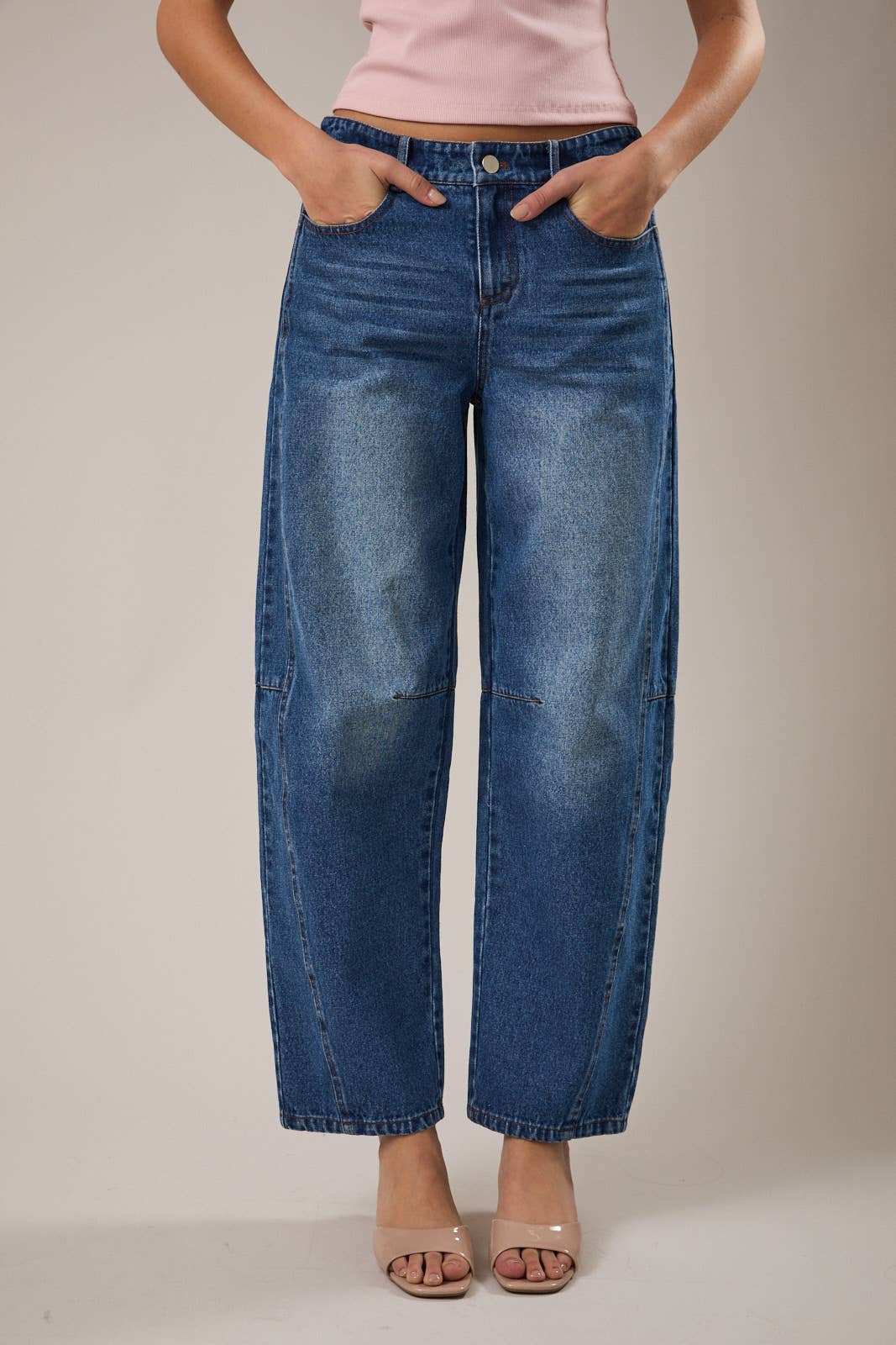 MID-RISE BARREL JEANS