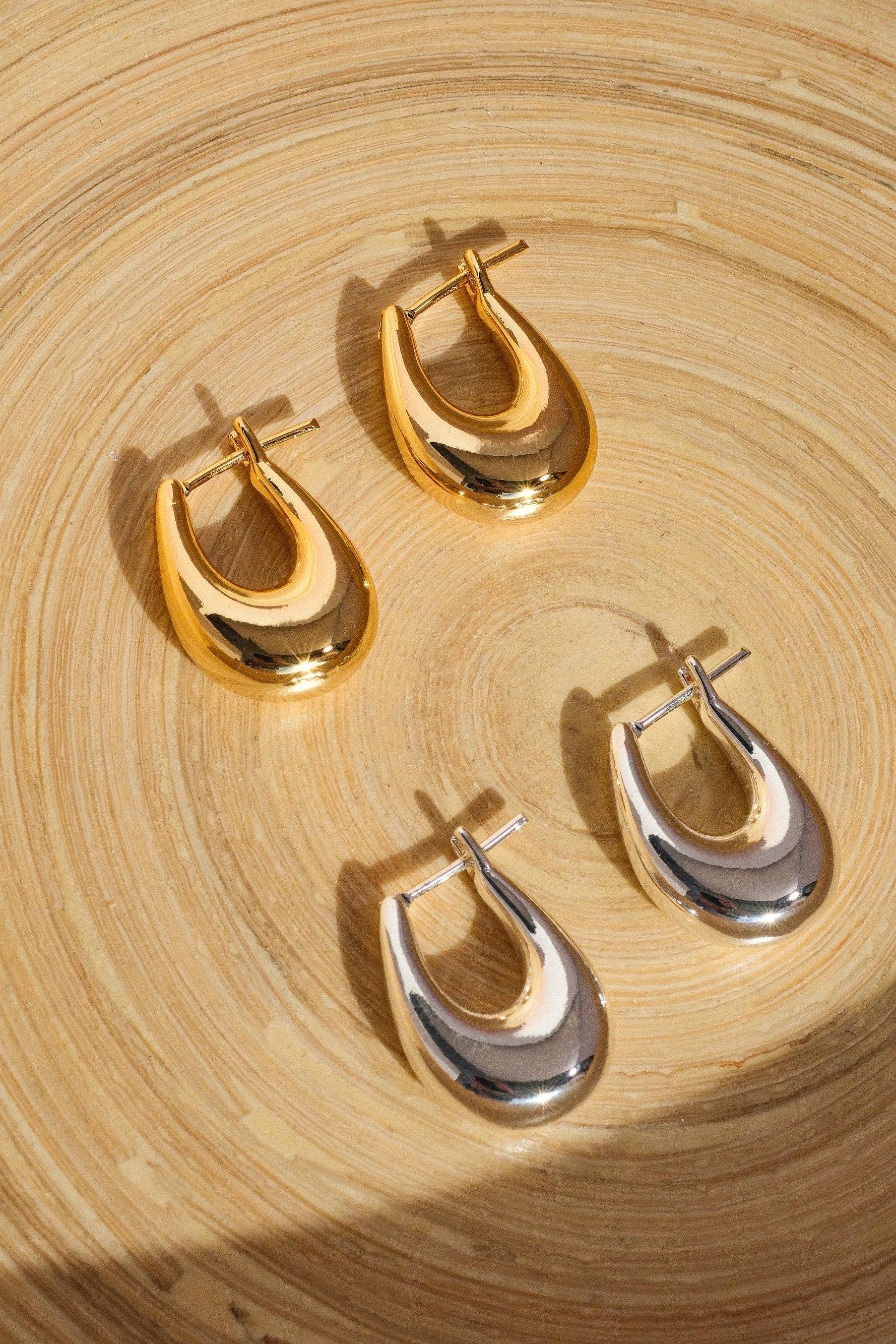QUINN EARRING