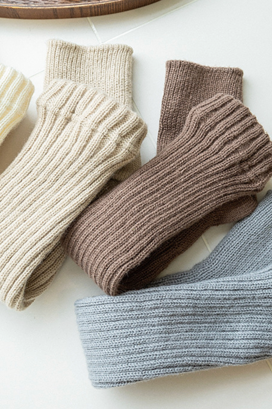 SLOUCHY SOCKS