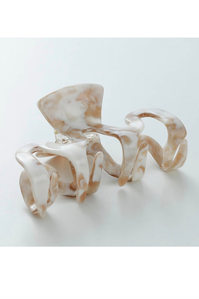 CALACATTA CLAW CLIPS