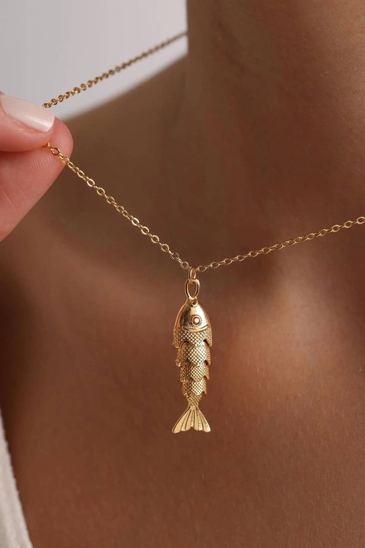 FISHERMAN PENDANT NECKLACE