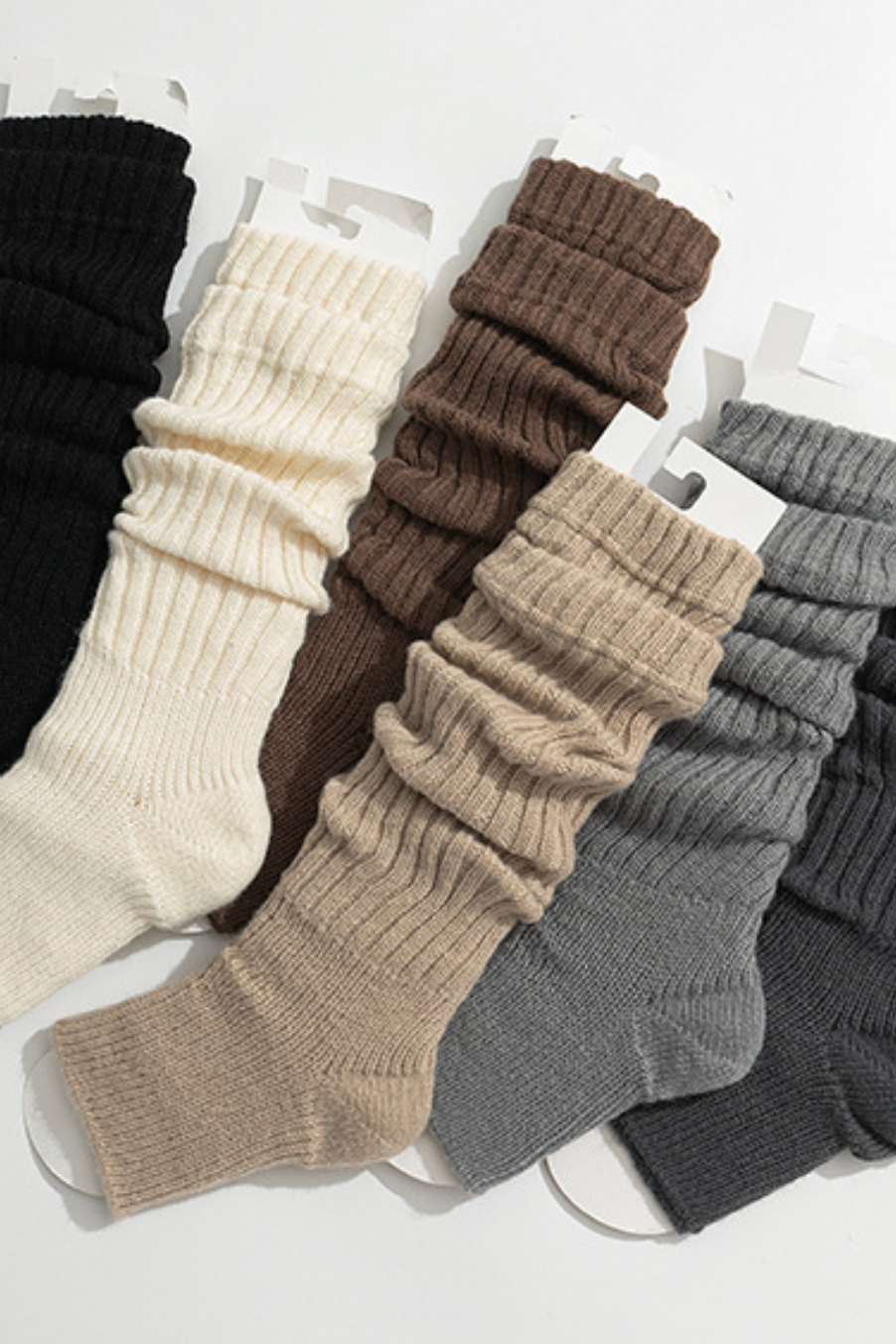SLOUCHY SOCKS