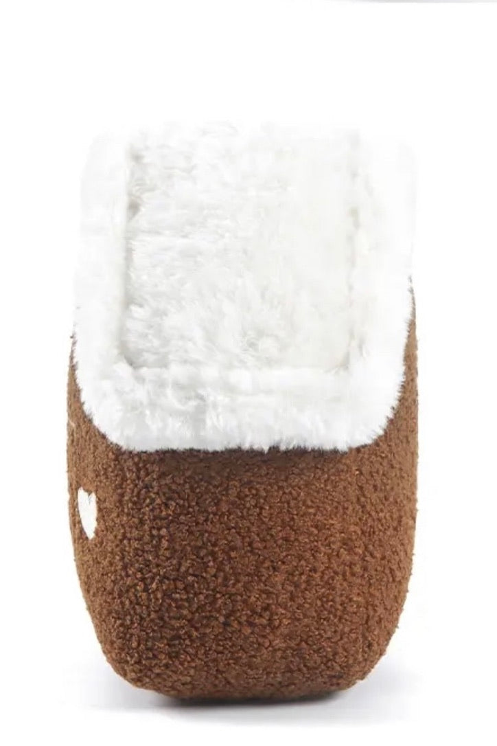 GINGERBREAD HOUSE PILLOW