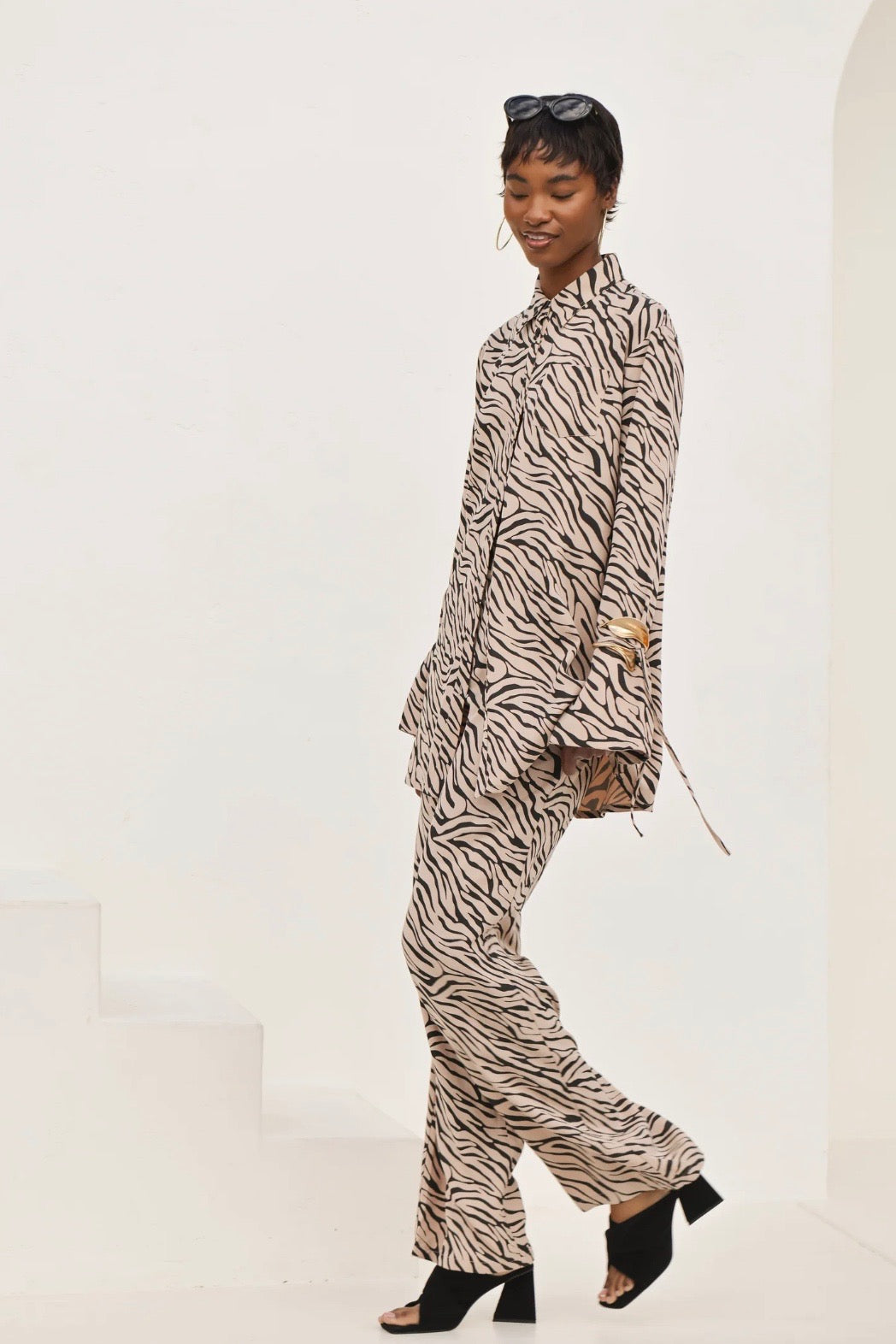 SIX THE LABEL - APHELANDRA BLOUSE