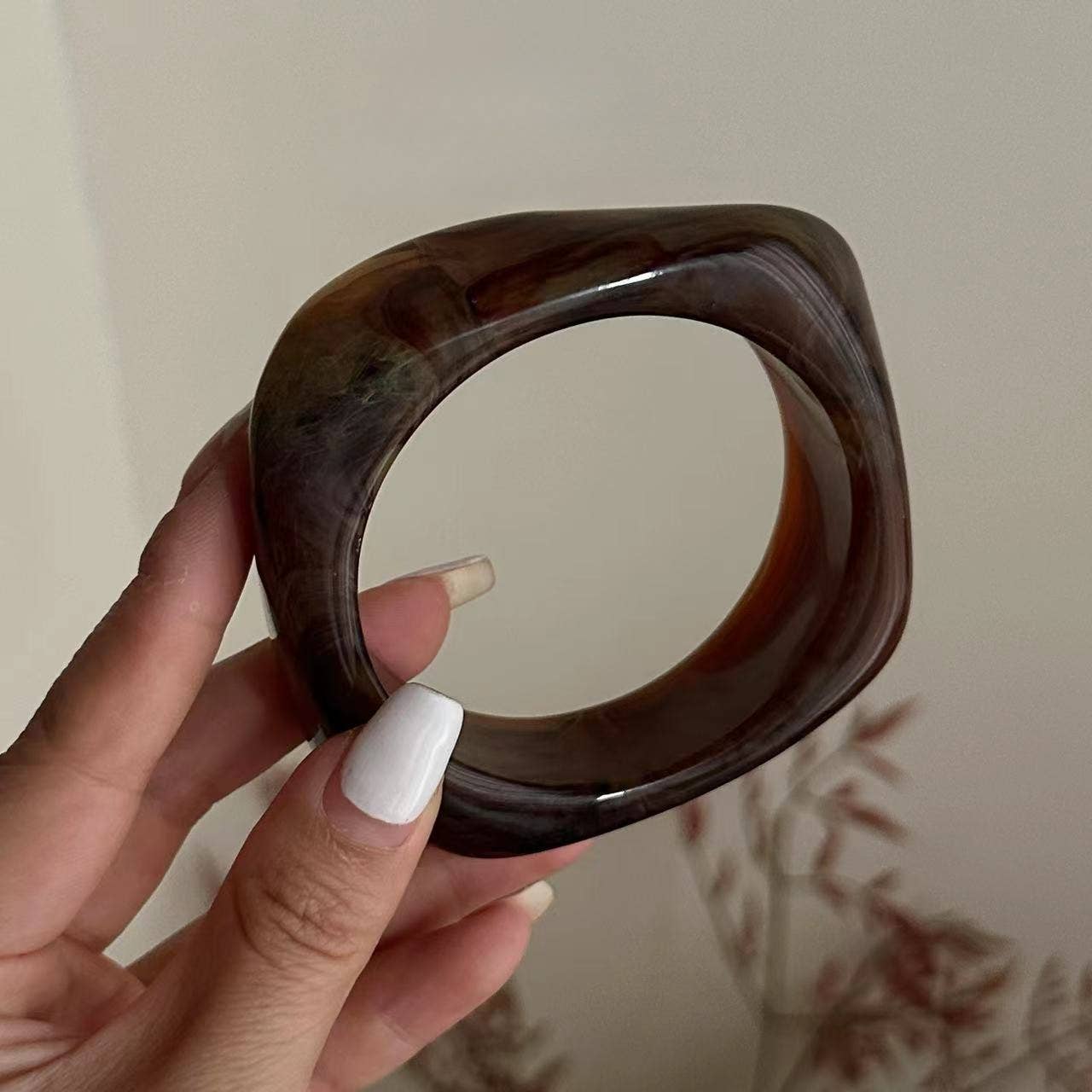 SEASHORE ACRYLIC BANGLE