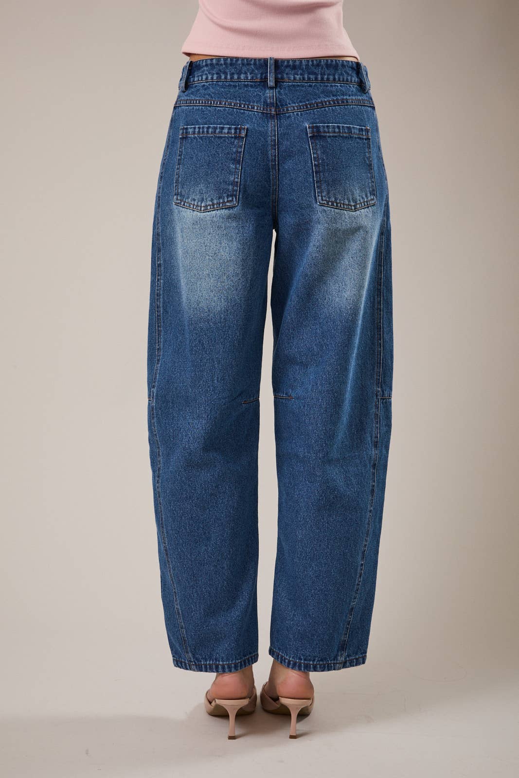 MID-RISE BARREL JEANS