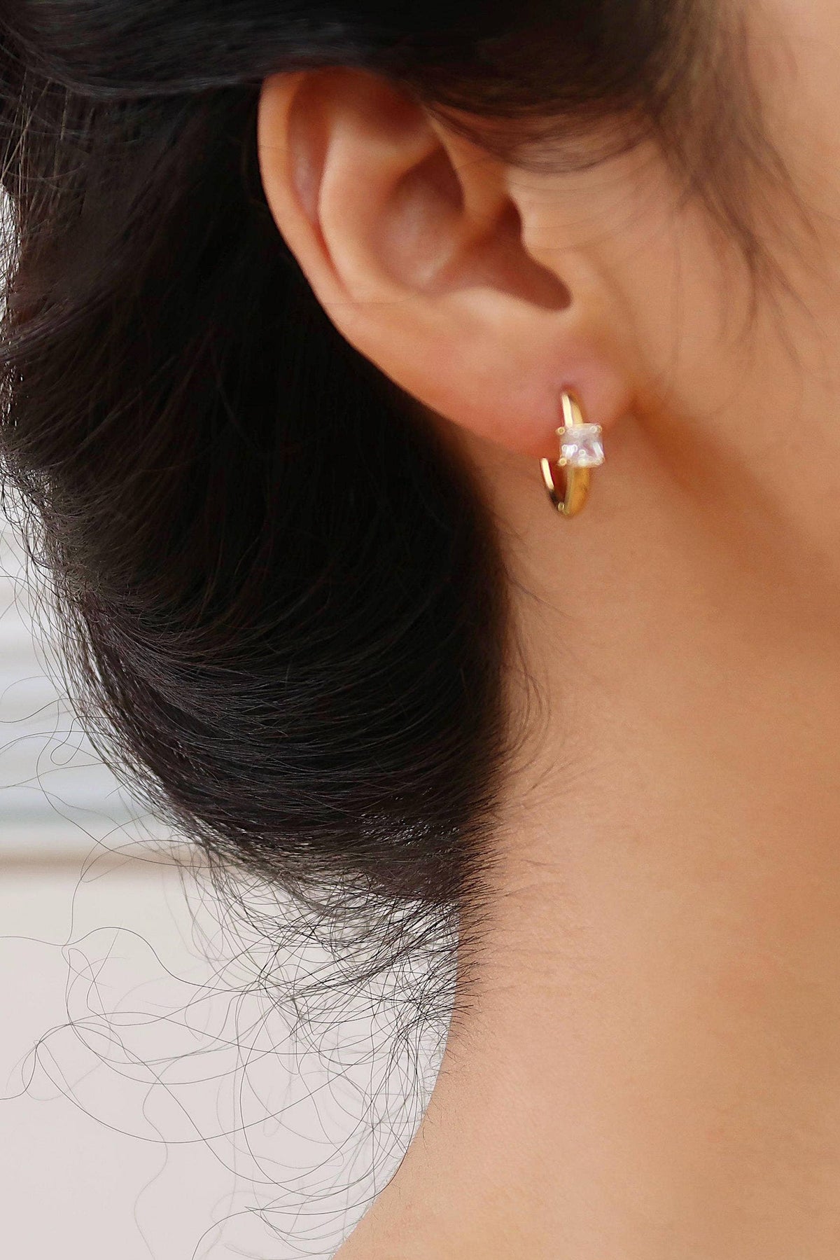 ADHARA HUGGIE EARRINGS