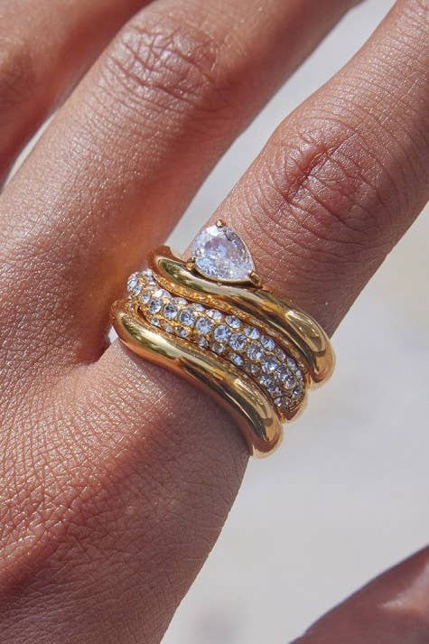 RHINESTONE RING SET