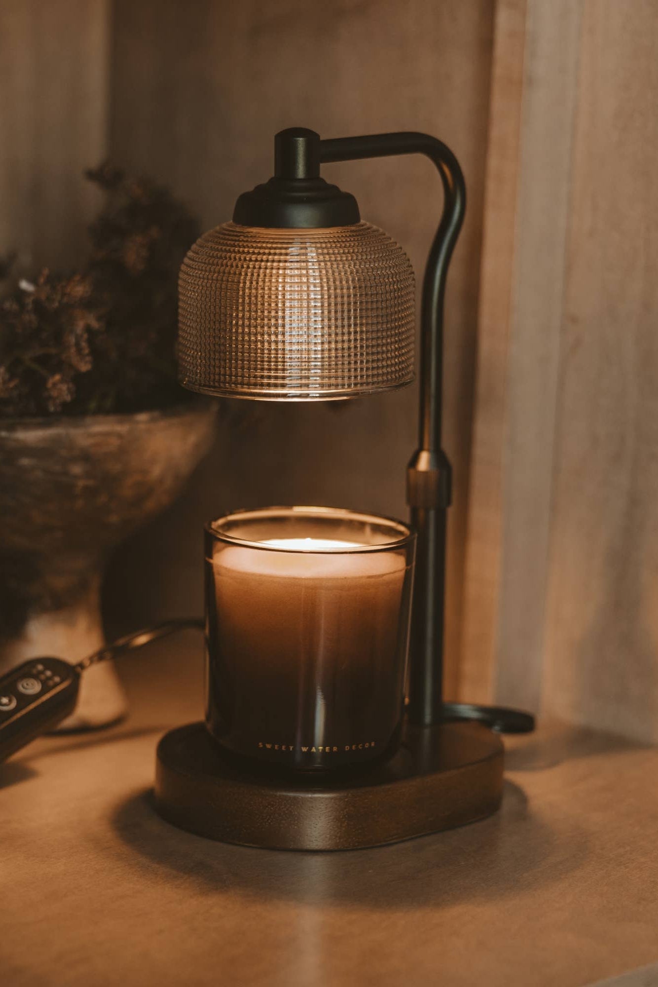 THE CANDLEKEEPER
