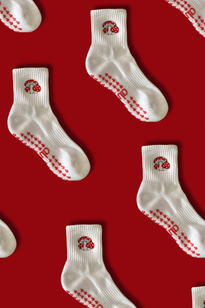 SHROOMIE SOCKS