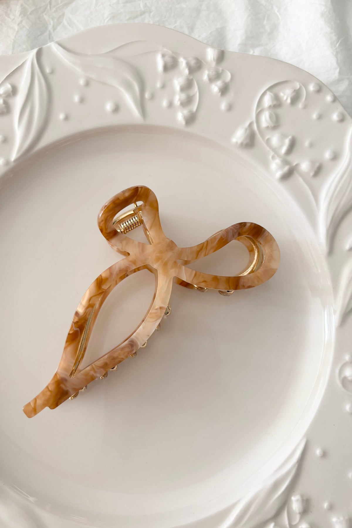 BOW CLIP