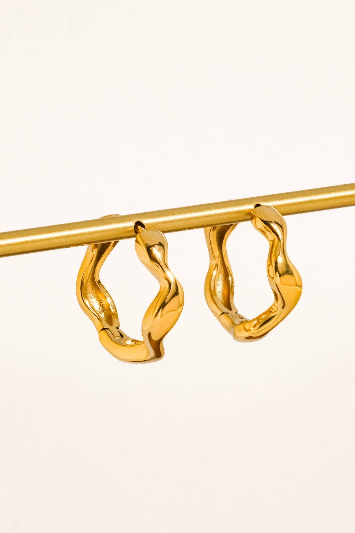 BELLAC HOOPS