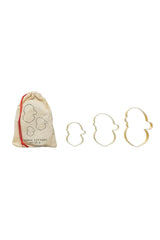 STAINLESS STEEL COOKIE CUTTERS IN PRINTED DRAWSTRING BAG