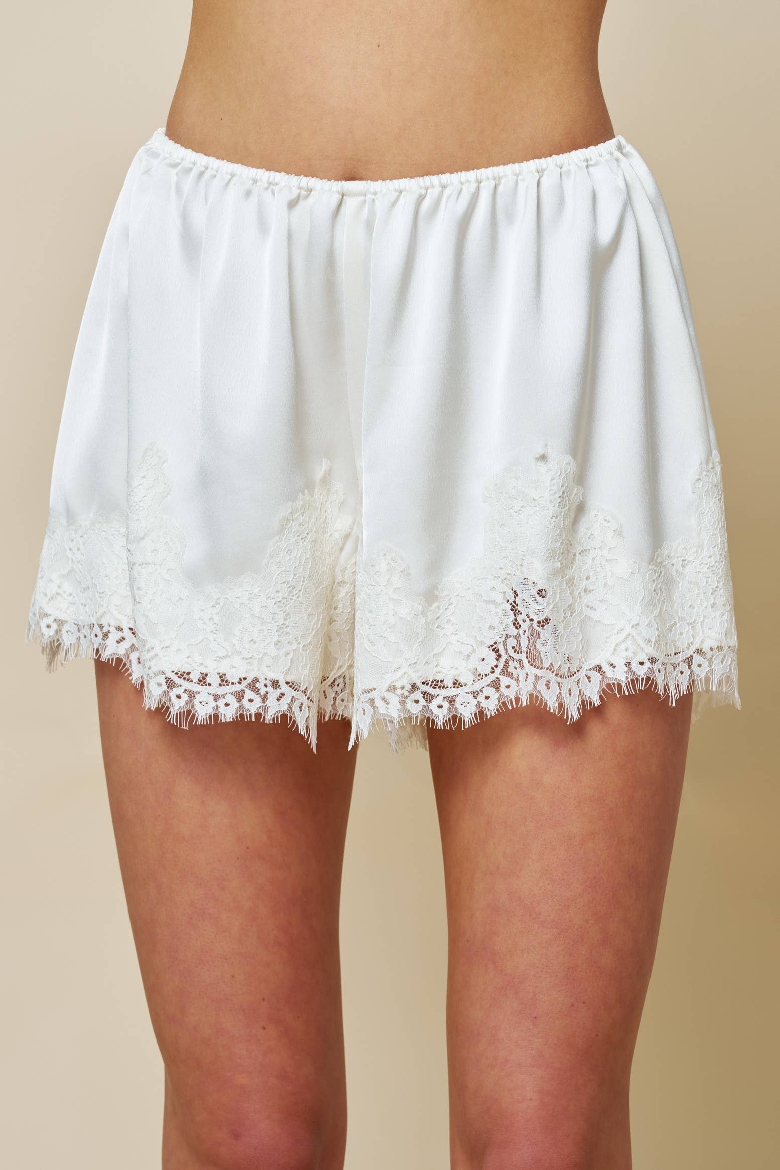 PARIS SATIN LACE SHORT