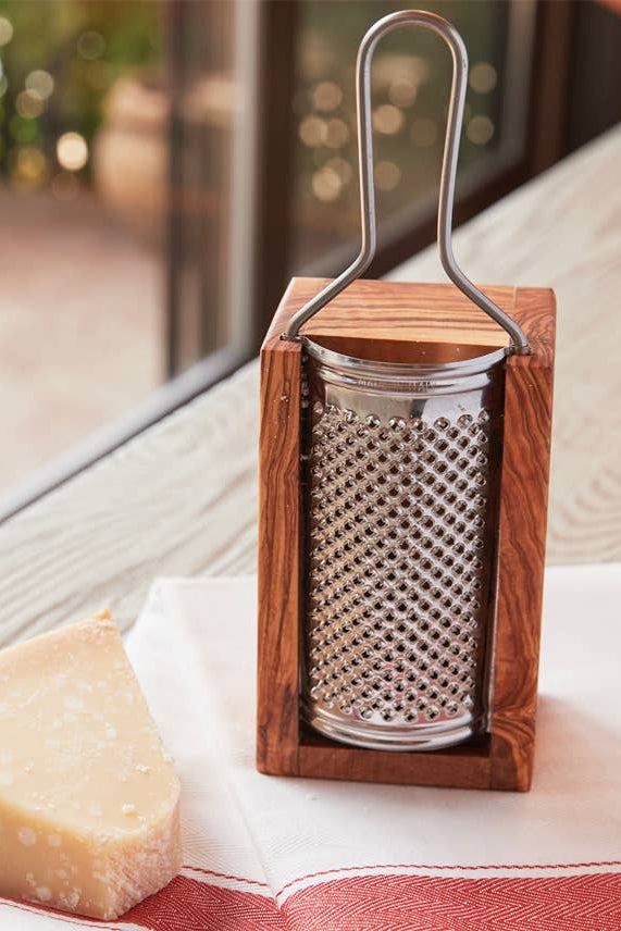 ITALIAN OLIVEWOOD BOX CHEESE GRATER