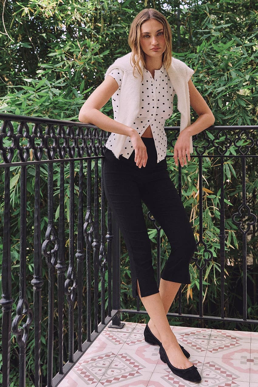 ELSPETH CAPRI
