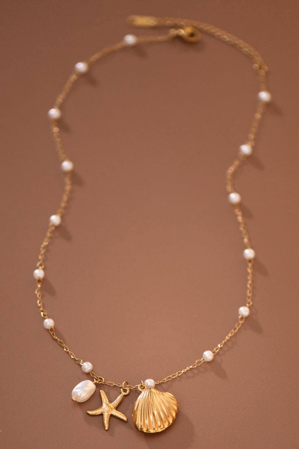 BY THE SEASHORE NECKLACE