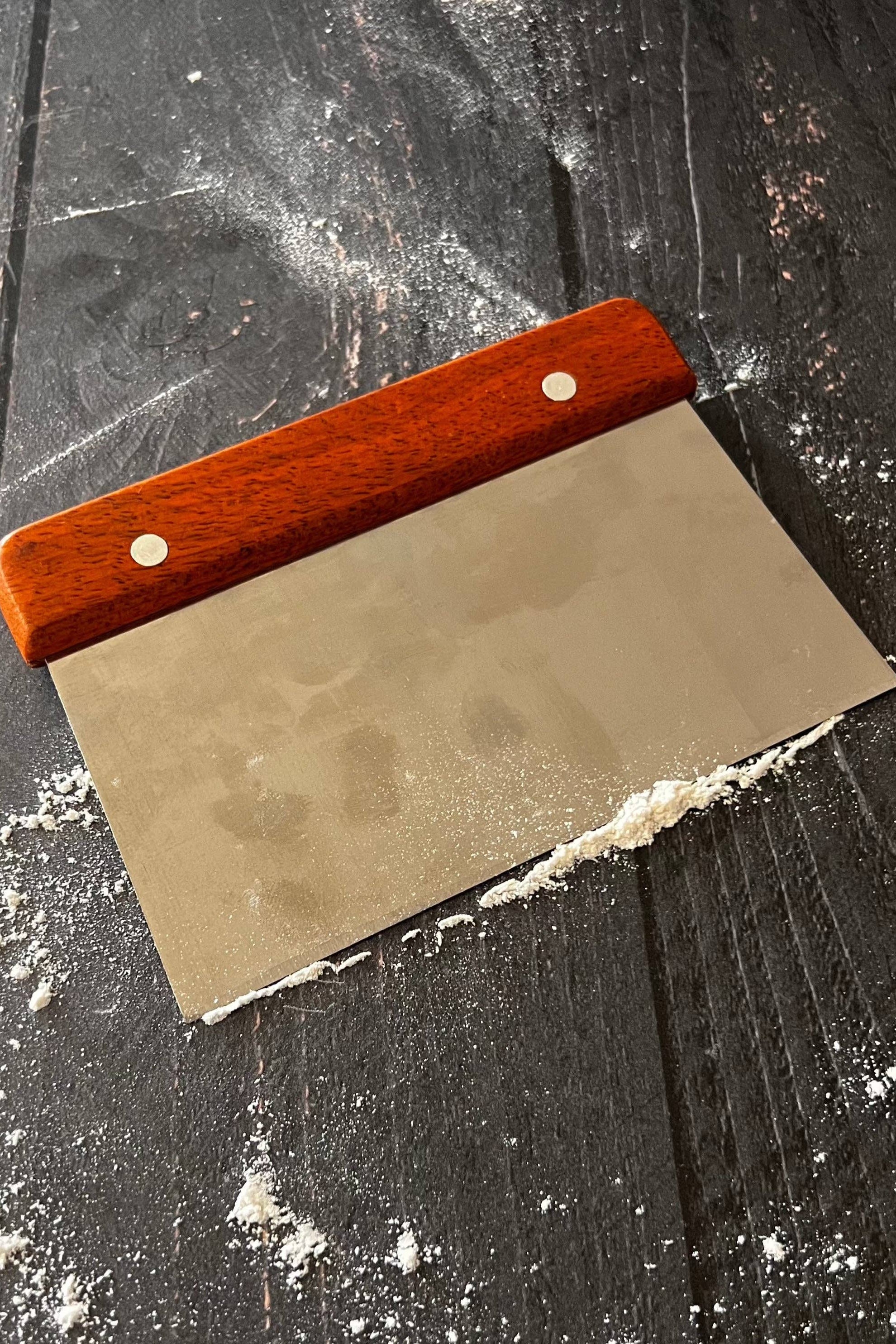 FRENCH BENCH SCRAPER