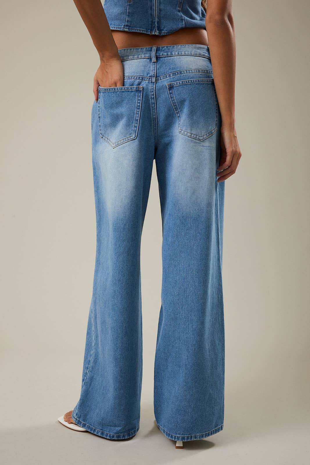 TAYLOR CRISS CROSS JEANS