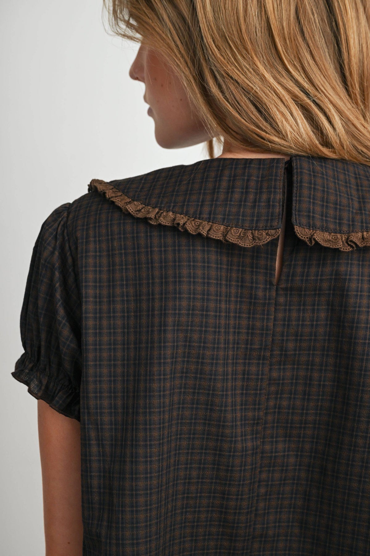 BRAMBLE COLLAR BLOUSE