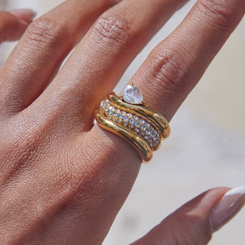 RHINESTONE RING SET