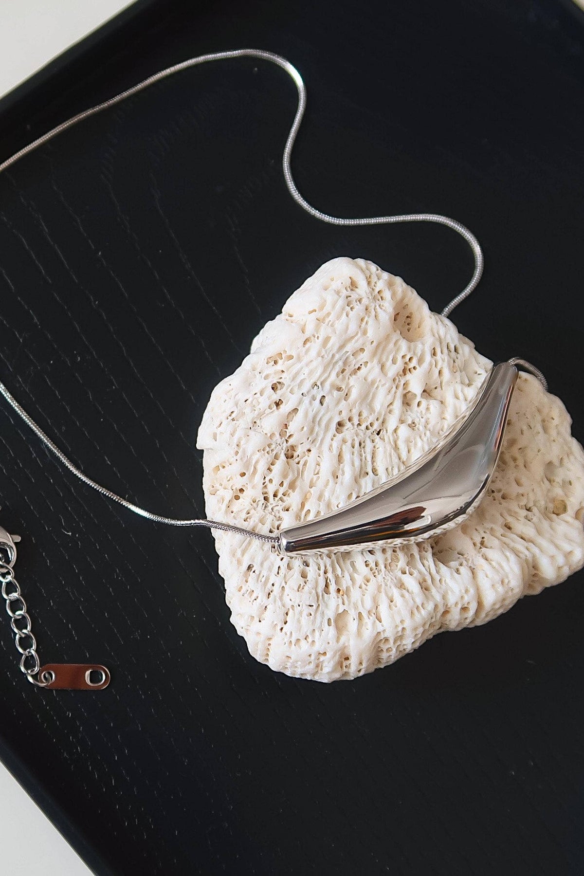 CENDRE NECKLACE