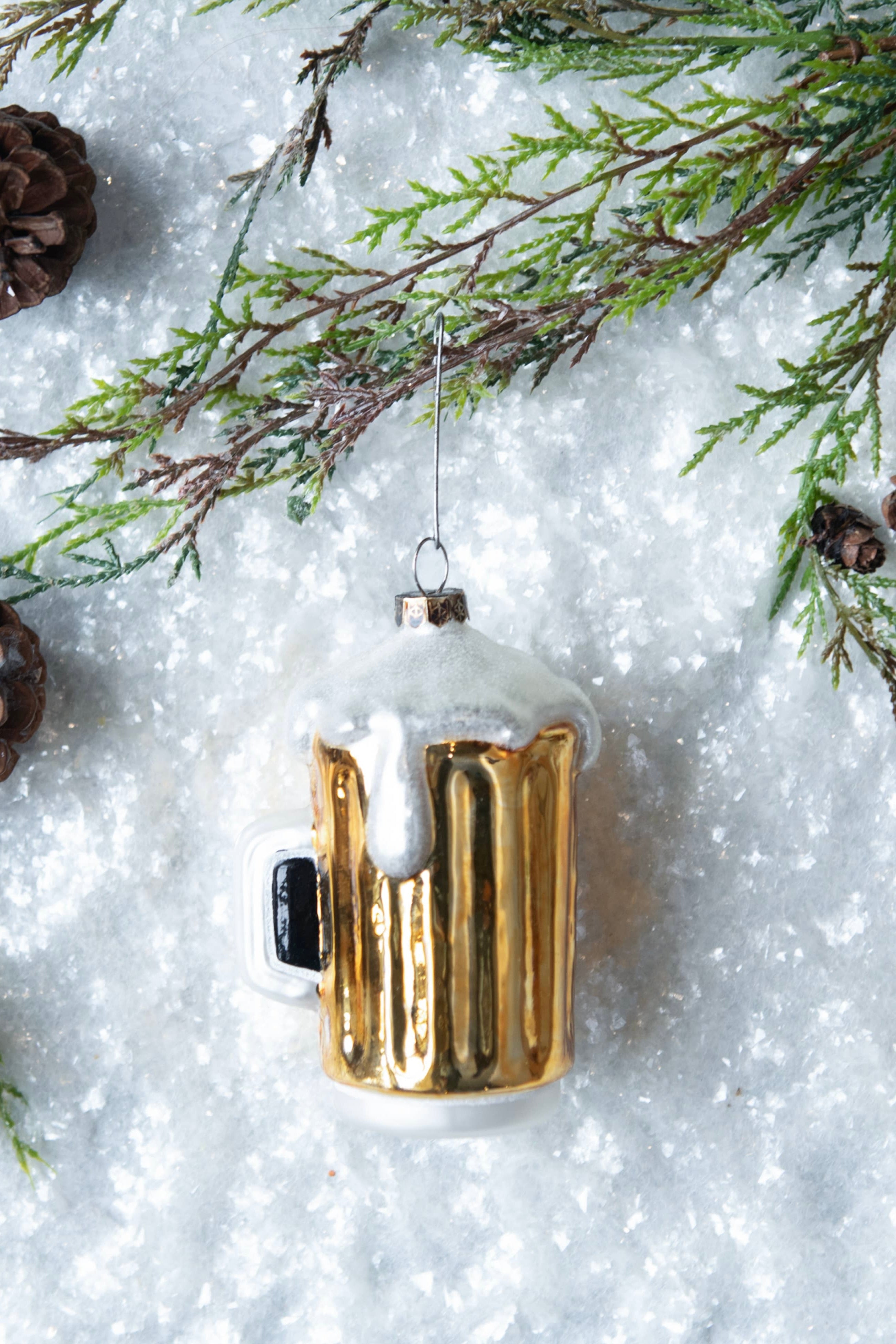 FROSTY BEER MUG ORNAMENT