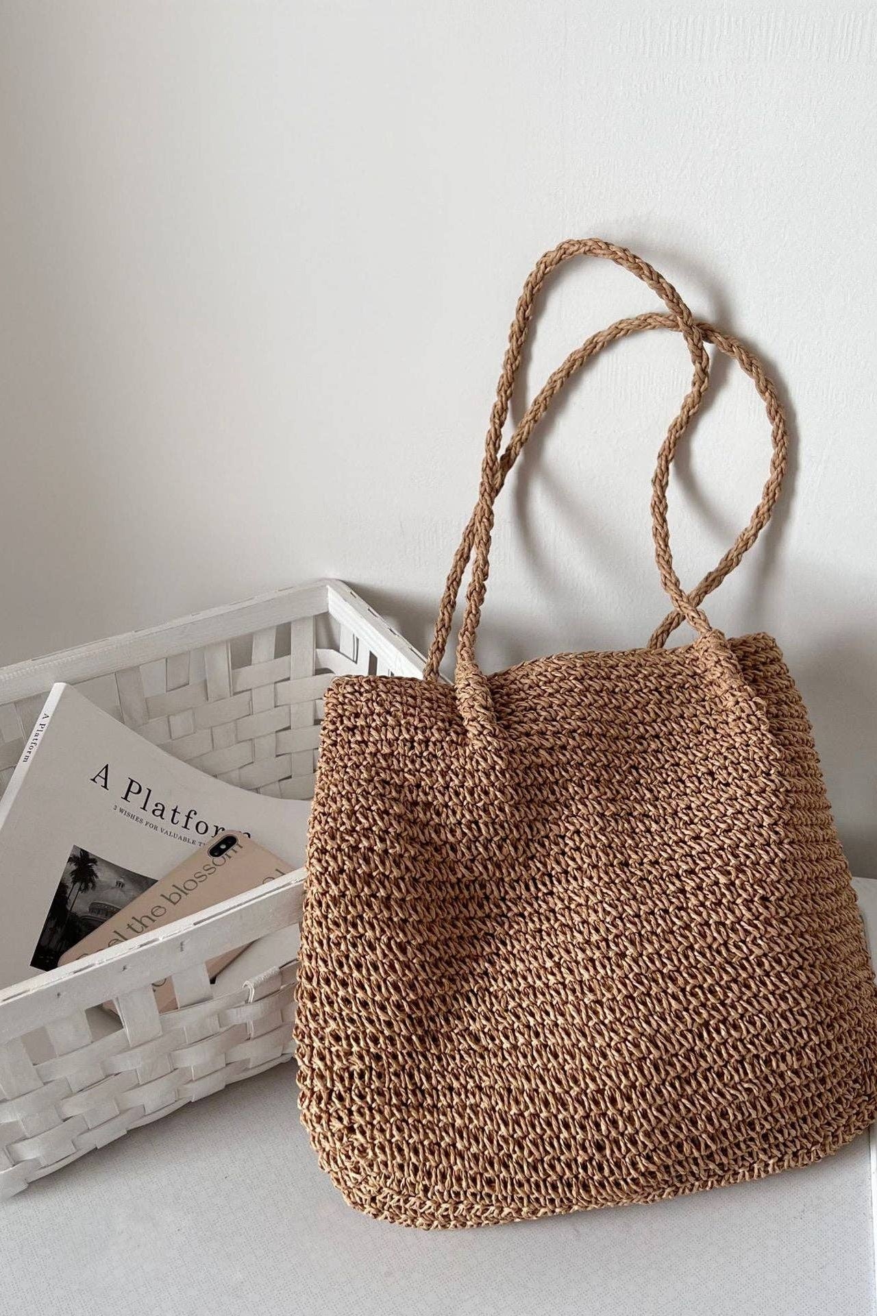 CARDIFF SHOULDER BAG