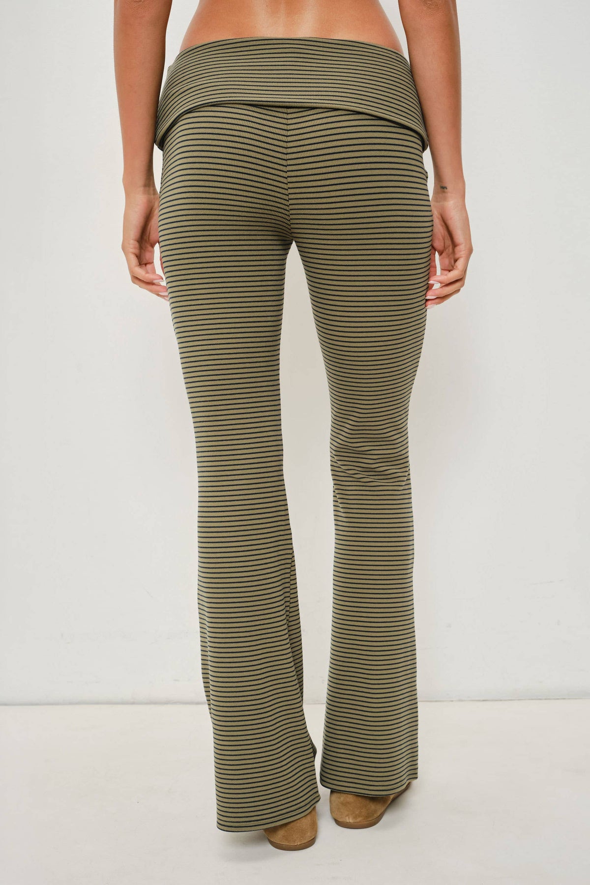 GRADY STRIPED FLARE PANTS
