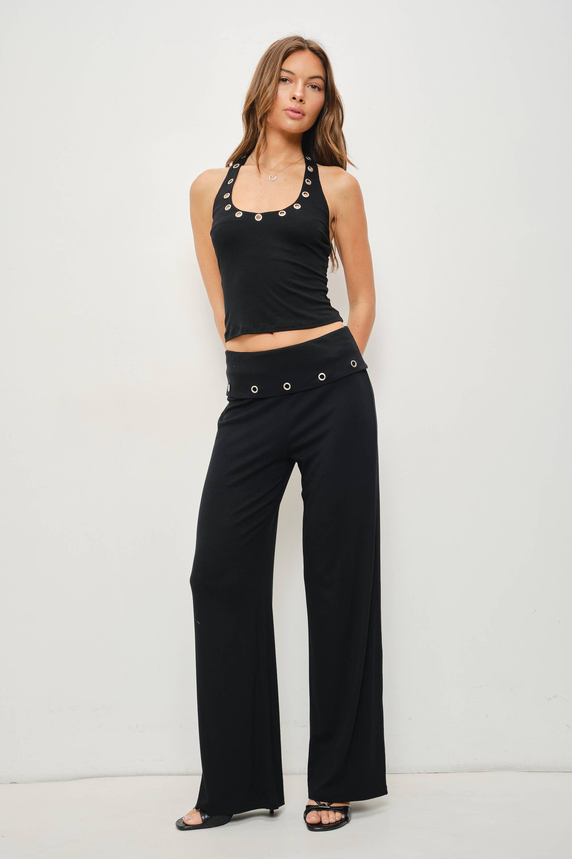 LEVI EYELET SET