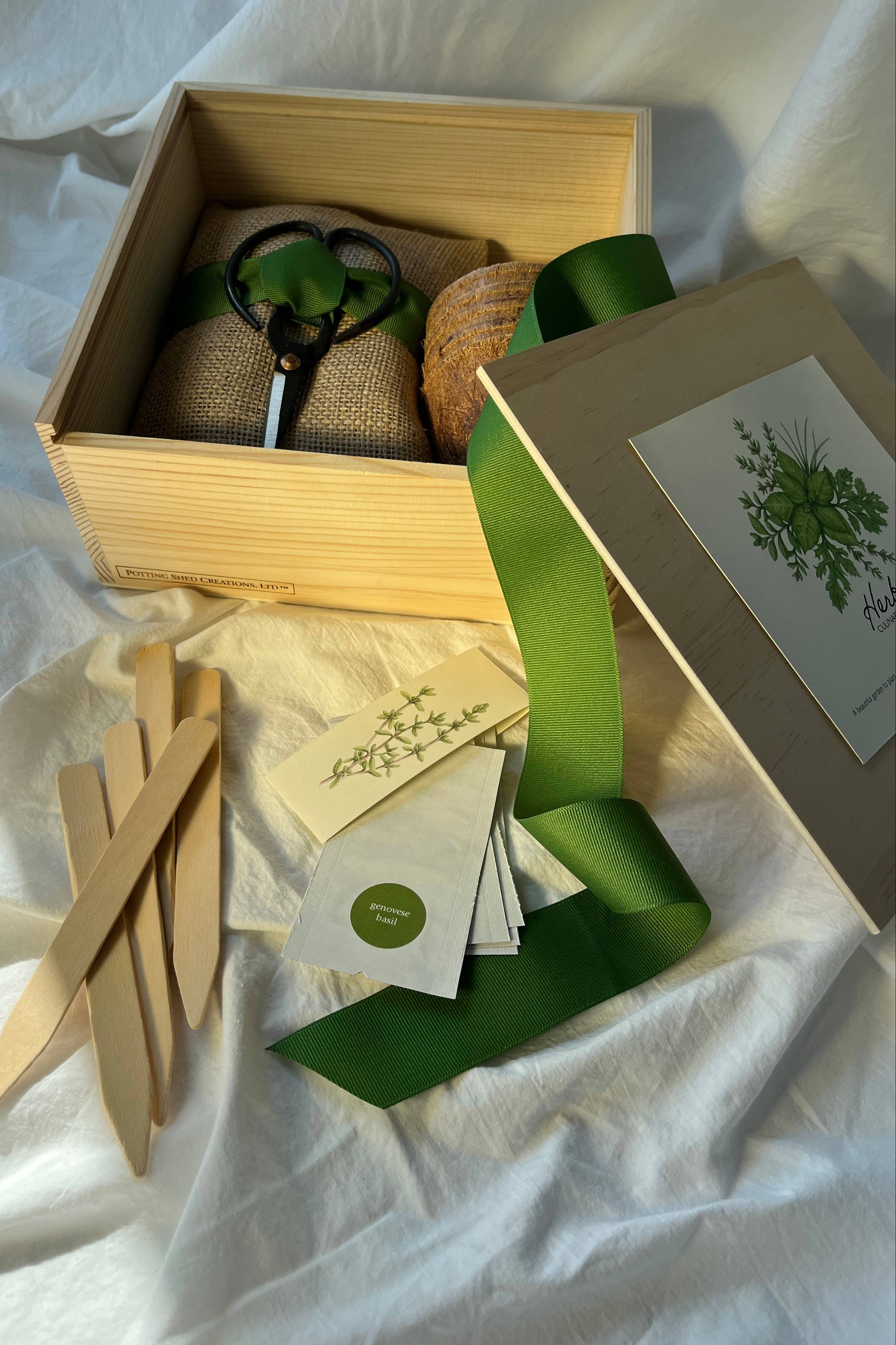 CULINARY HERB GARDEN BOX