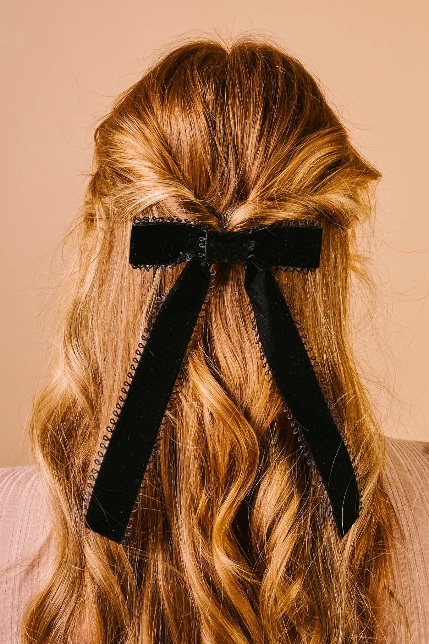 VINTAGE VELVET HAIR BOW