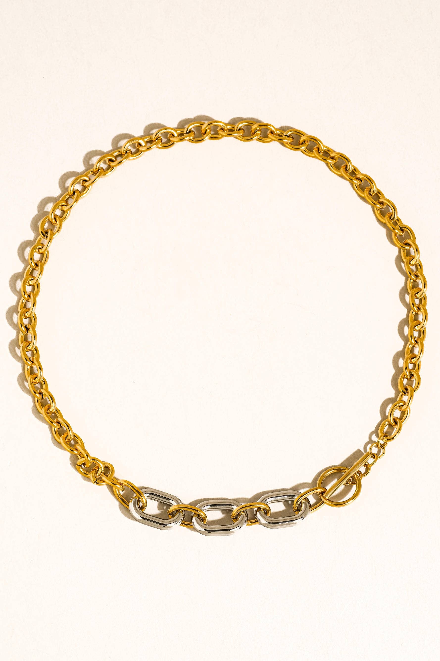 LURETTE NECKLACE