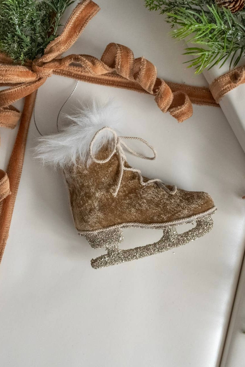 VELVET ICE SKATE ORNAMENT