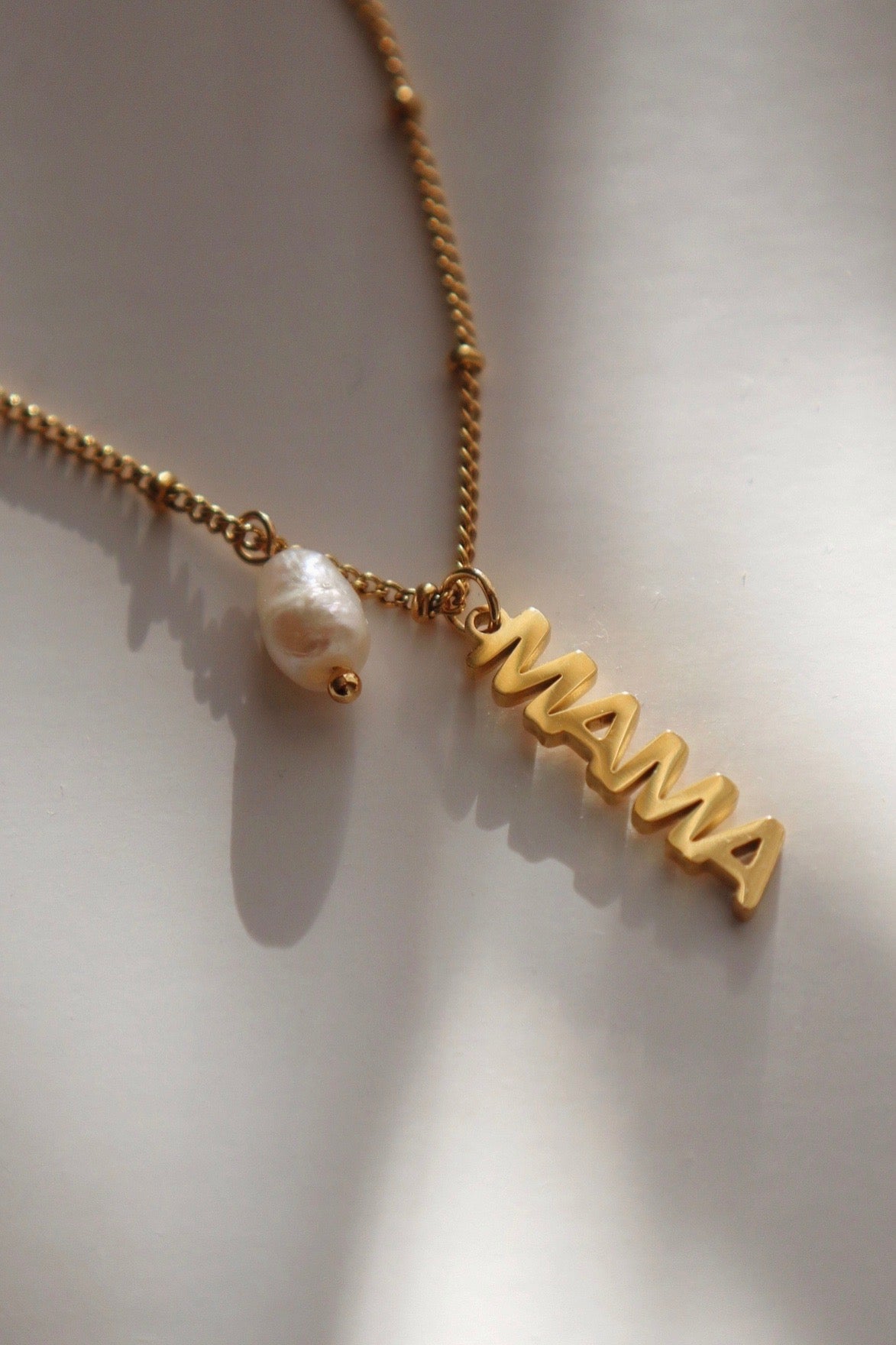 JESSA JEWELRY - MAMA PEARL NECKLACE