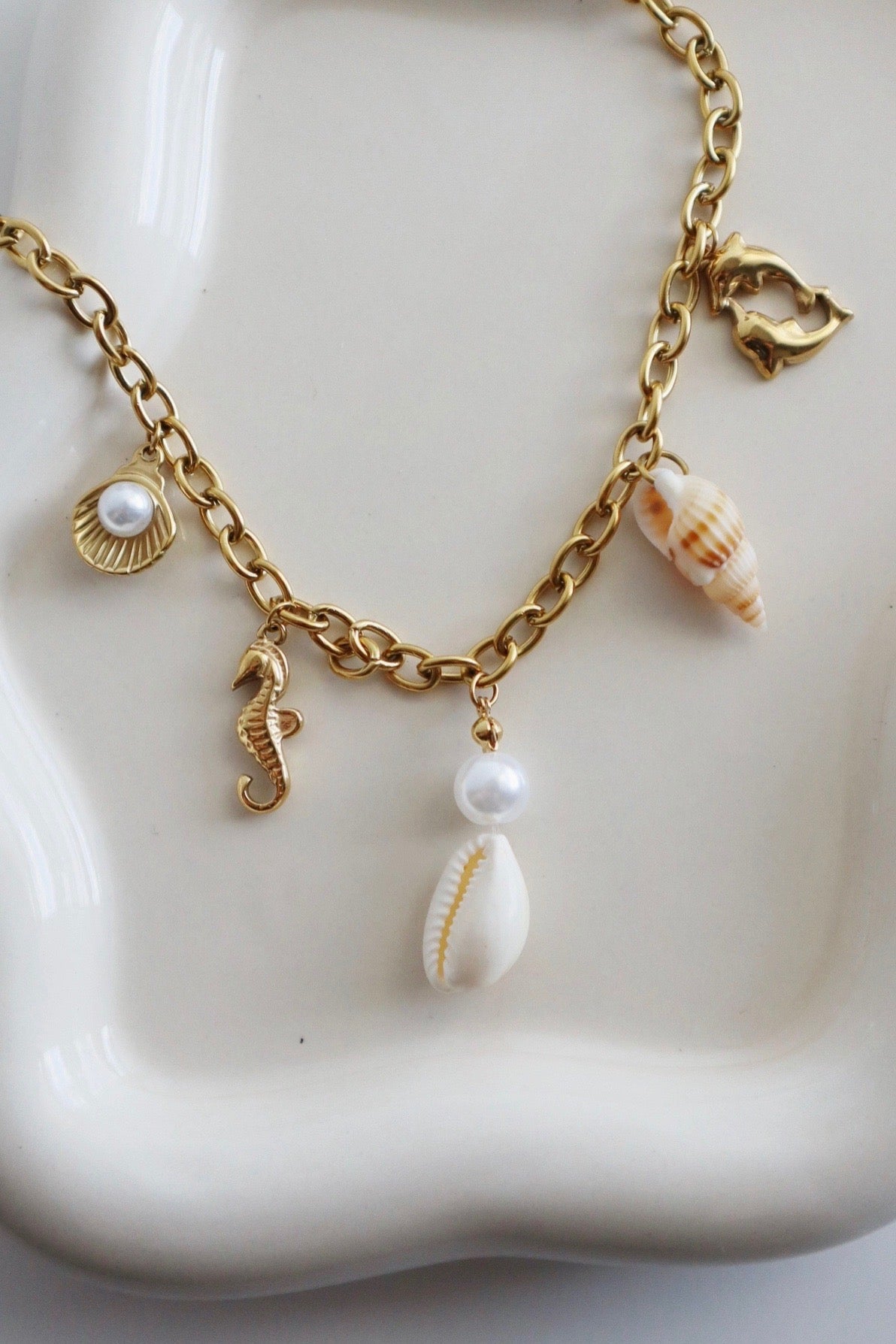 JESSA JEWELRY - COASTAL BEACH CHARM NECKLACE