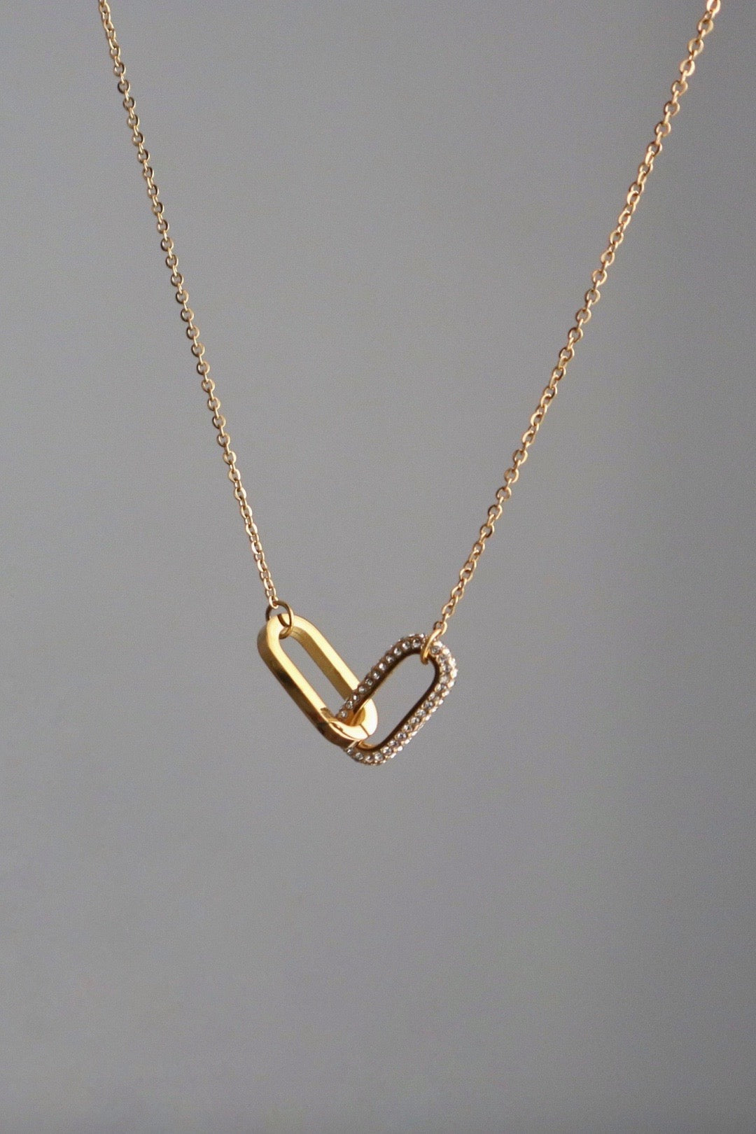 JESSA JEWELRY - LINKED NECKLACE