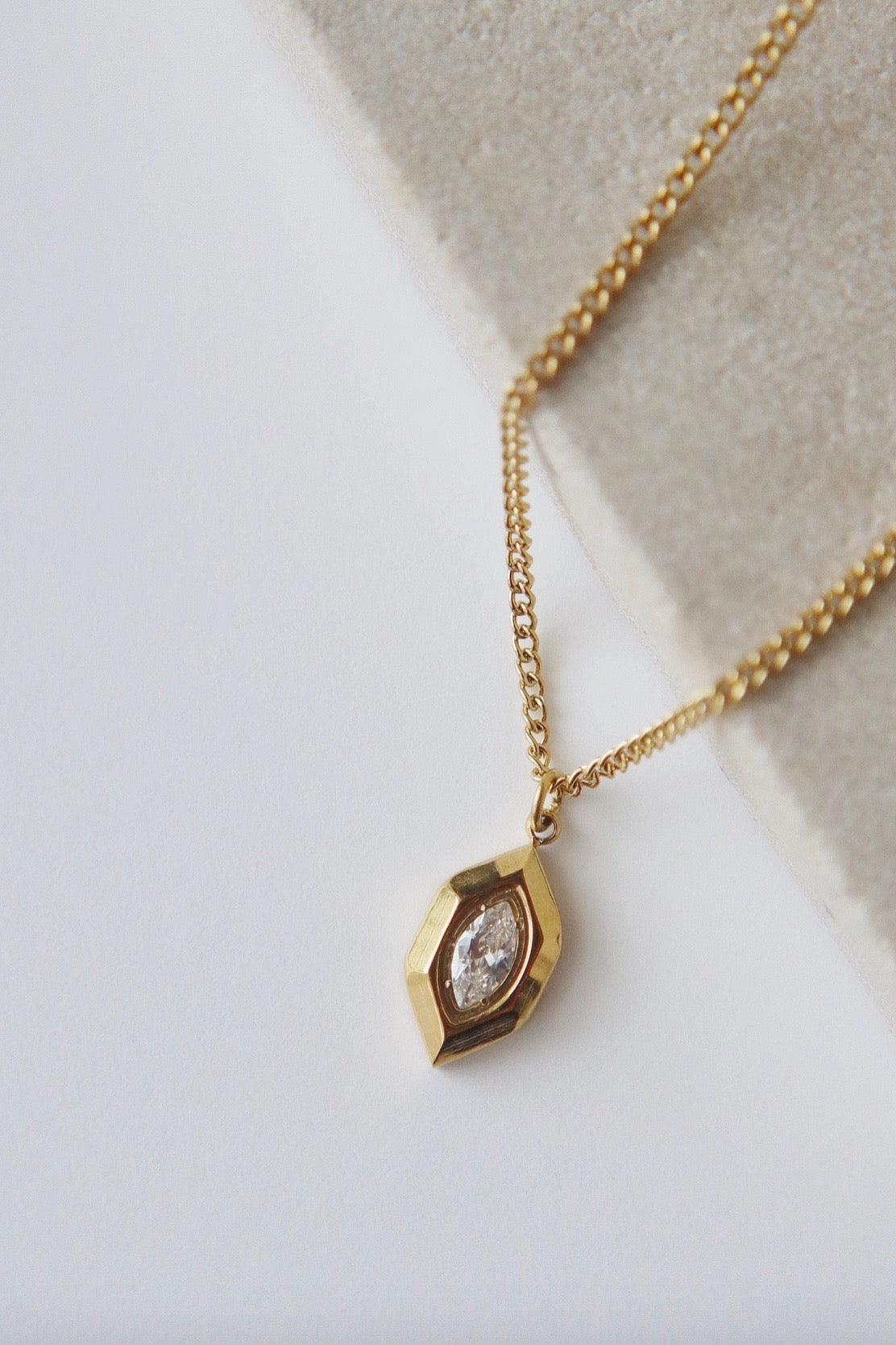 JESSA JEWELRY - MARLOW MARQUISE NECKLACE