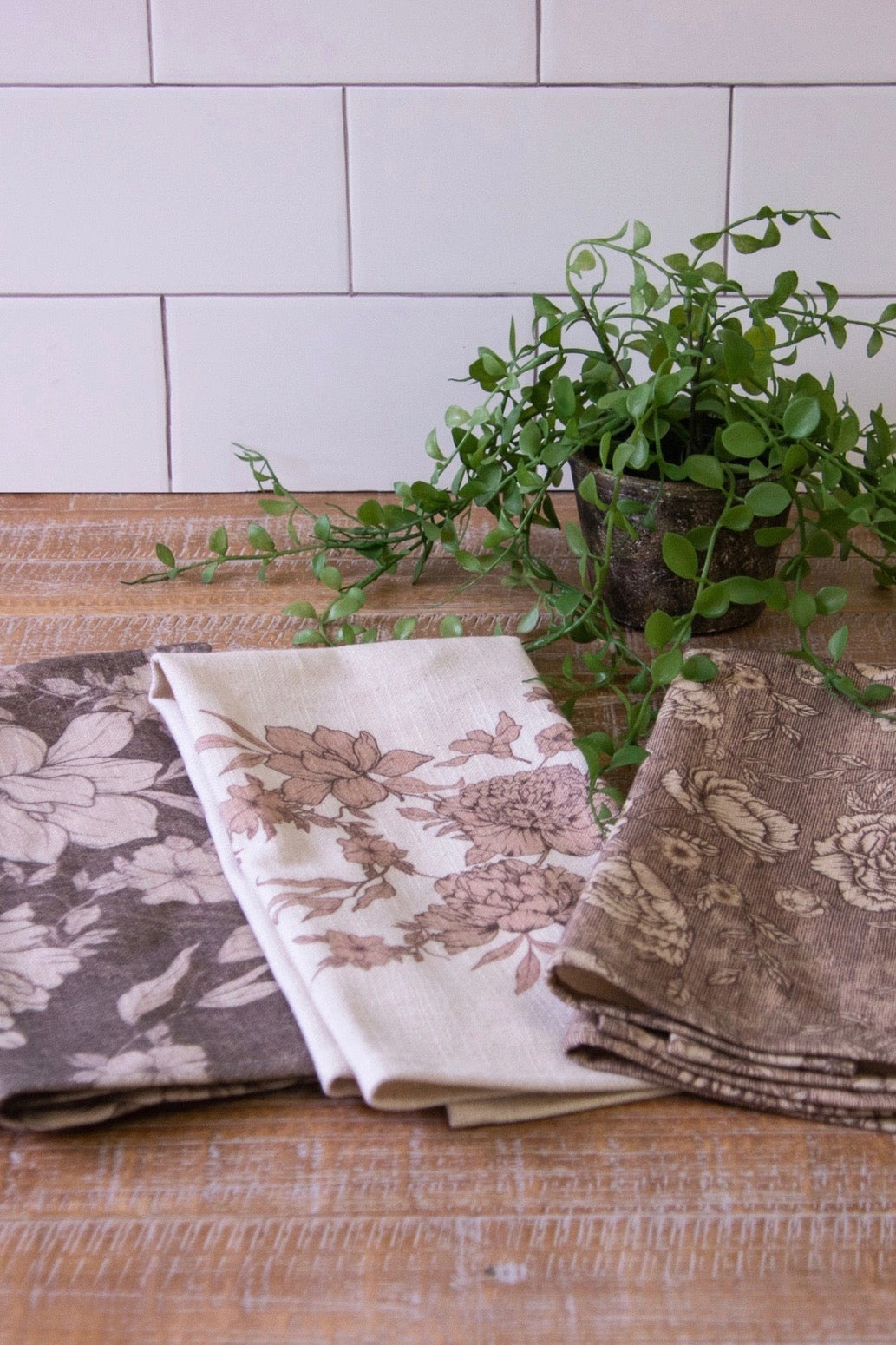 FLORAL TEA TOWELS