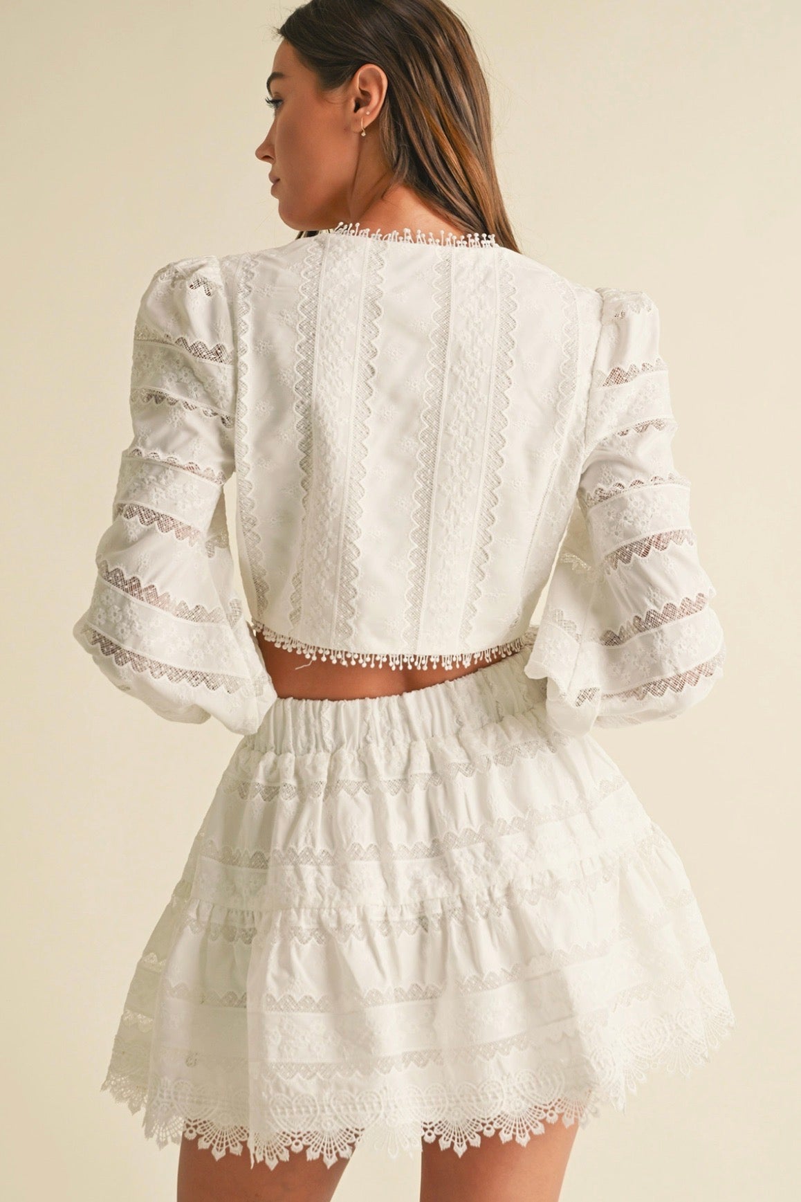 LIVING IN LACE SET