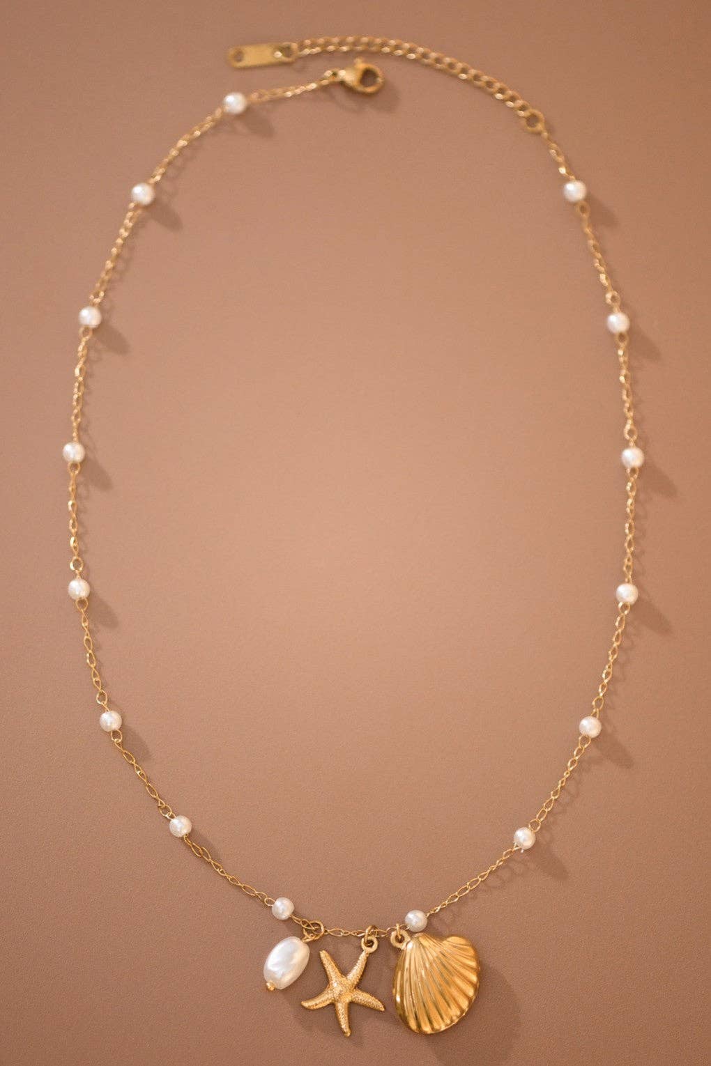 BY THE SEASHORE NECKLACE